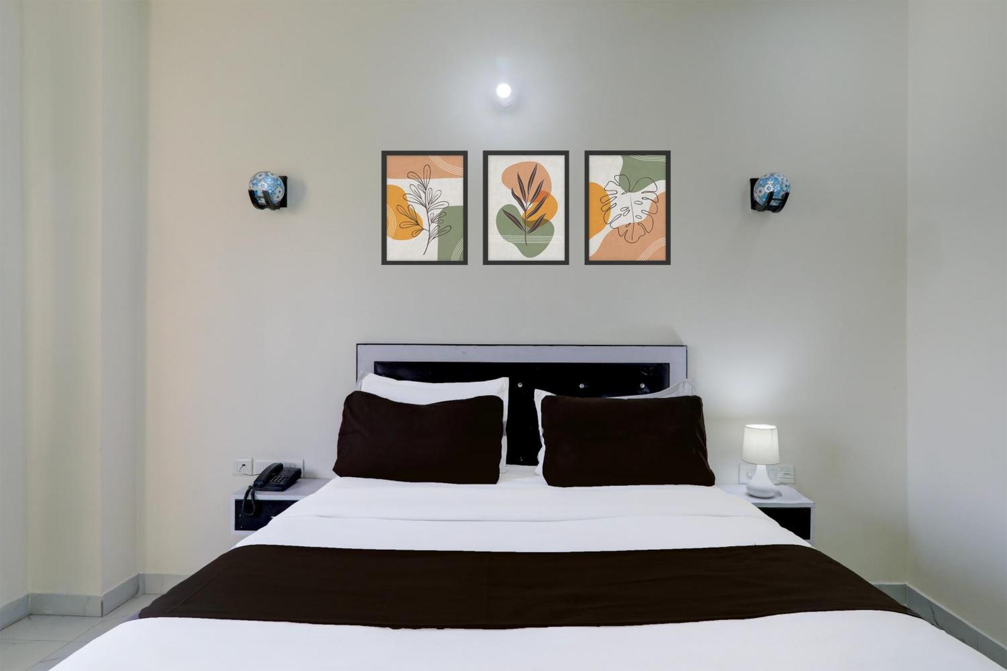 Super Hotel O Banthara Near Airport Banthra Sikandarpur Exterior foto