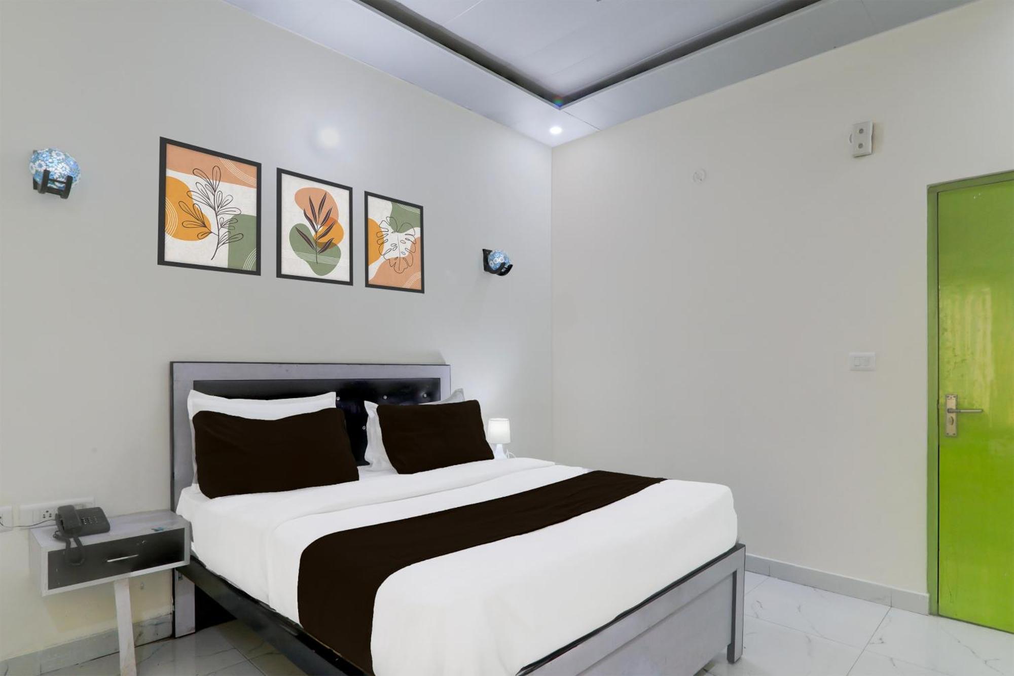 Super Hotel O Banthara Near Airport Banthra Sikandarpur Exterior foto