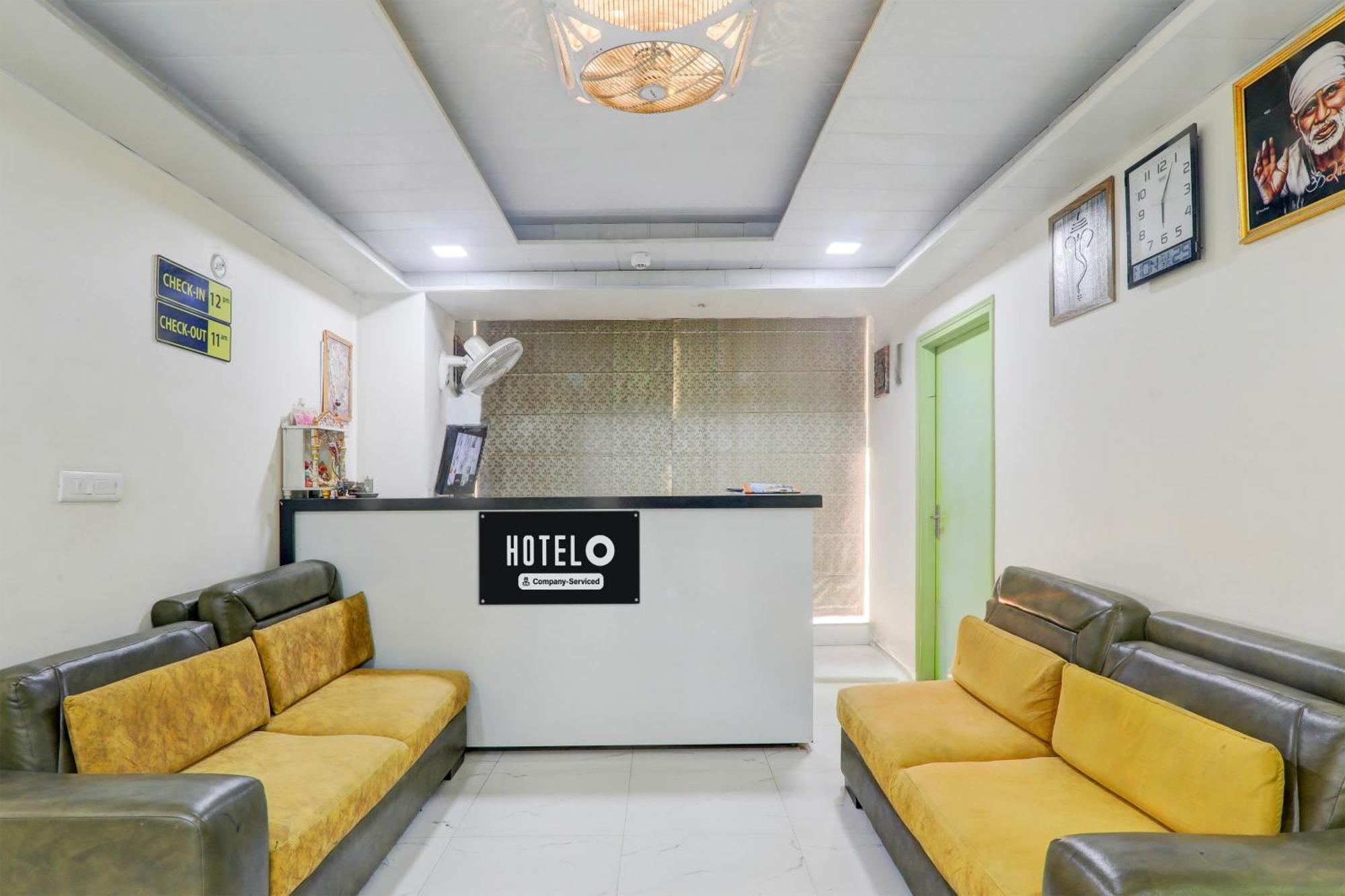 Super Hotel O Banthara Near Airport Banthra Sikandarpur Exterior foto